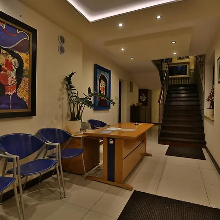 Kapitan 3*